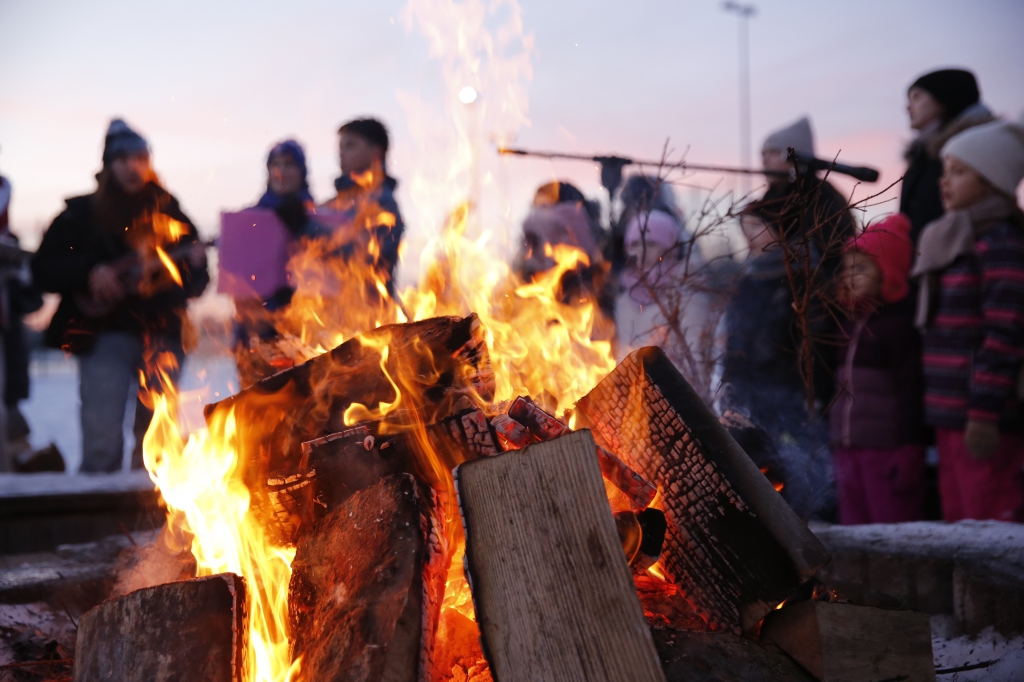 aktualność: Wspólne kolędowanie przy ognisku